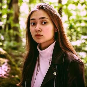 Meet your Posher, Solina